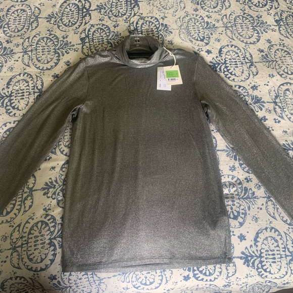 Majestic Filatures Metallic turtleneck - Picture 2 of 4